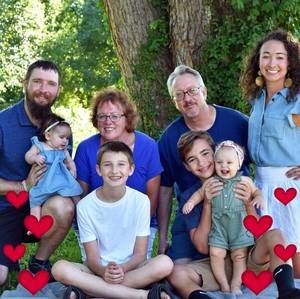 Meet your Posher, Connie